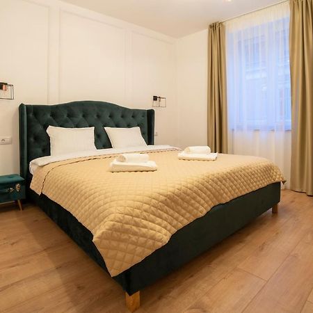 Coban Residence Apartments Braşov Extérieur photo