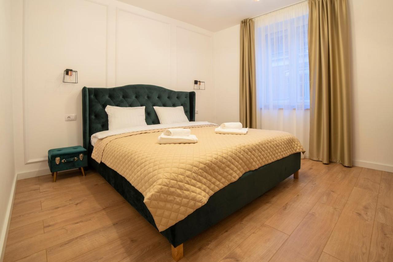 Coban Residence Apartments Braşov Extérieur photo