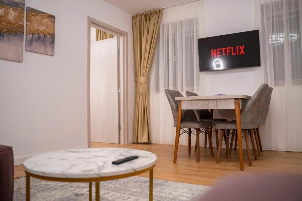 Coban Residence Apartments Braşov Extérieur photo