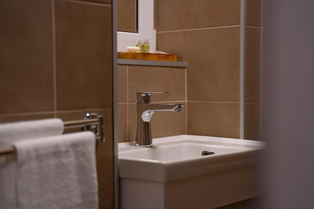 Coban Residence Apartments Braşov Extérieur photo